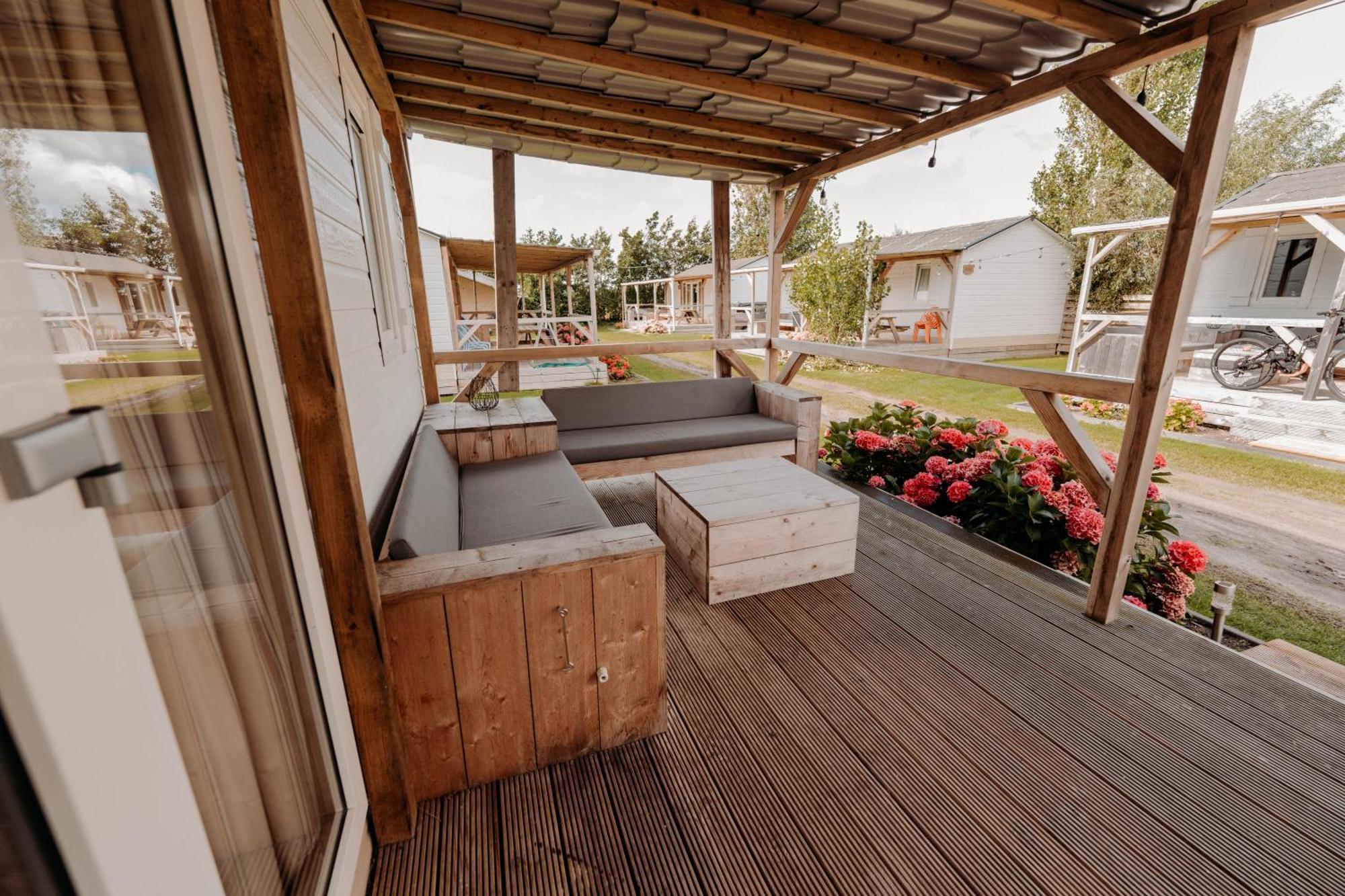 Chalet Tulpenweide - Recreatie Breezand Esterno foto